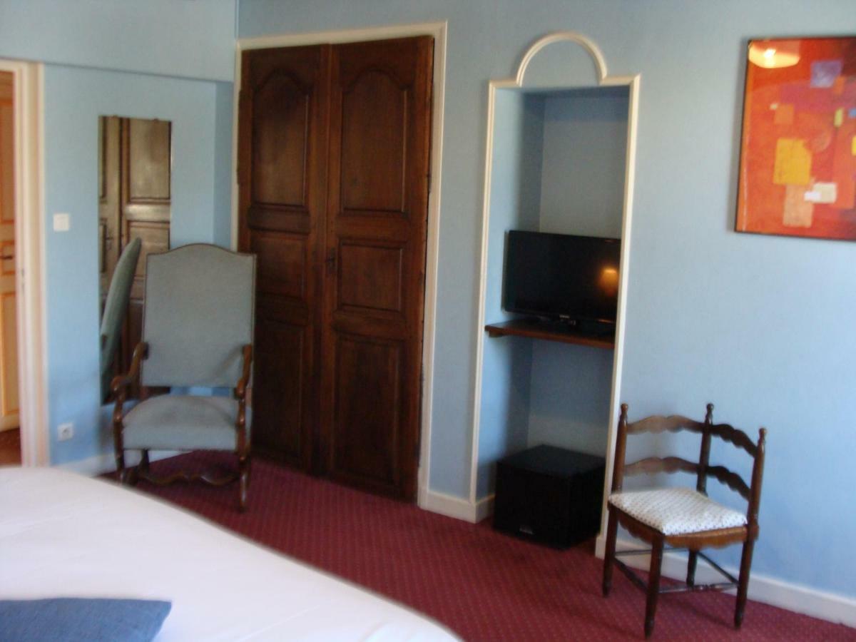 Logis La Gamade Hotel Donzenac Exterior foto